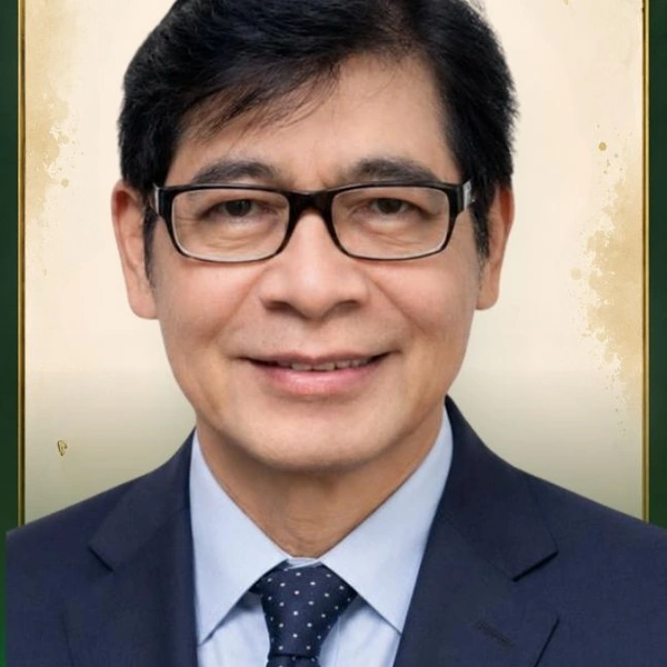 Foto resmi Prof. Intan Ahmad, Ph.D.